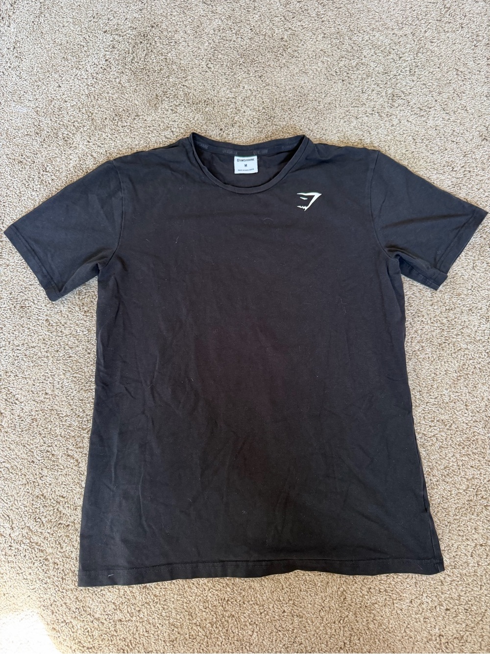 Gymshark Men’s Black Short Sleeve Logo Tee